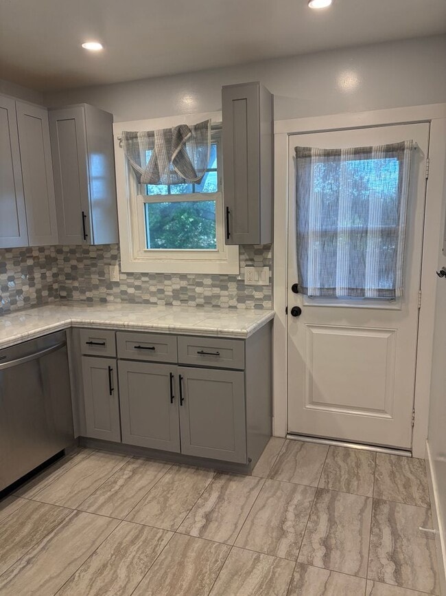 Photo - 454 S 4th St Unidad 110 Home Place