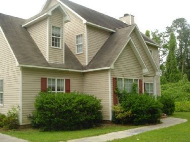 Student Friendly Huge 4 BR house, 5 minute... - Student Friendly Huge 4 BR house, 5 minute...