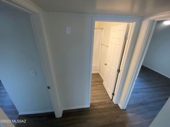 Photo - 3325 E Blacklidge Dr