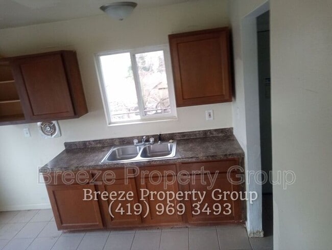 Photo - 1531 Freedom St