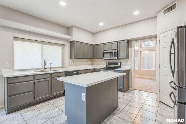 Photo - 16626 S 15th St