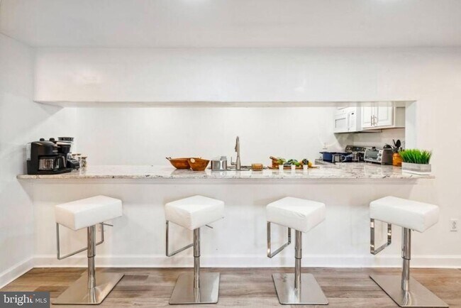 Photo - 311 Old Rodgers Rd