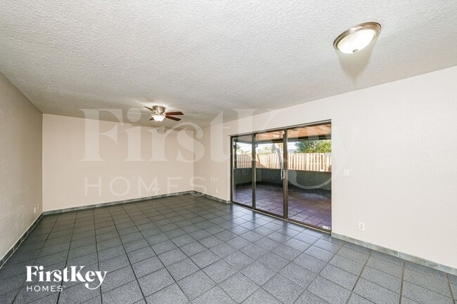 Photo - 5784 Strawberry Lakes Cir