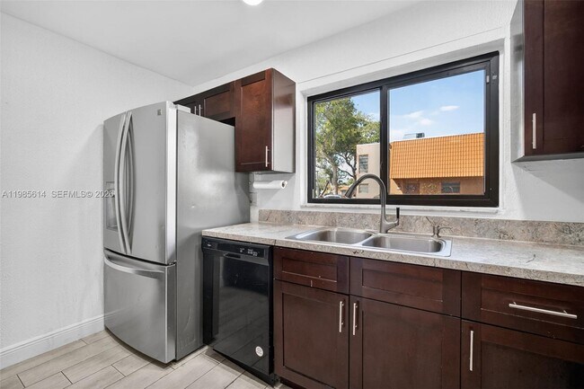 Photo - 1451 NW 92nd Ave