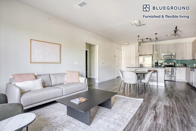 Photo - 1621 E 6th St Unit FL3-ID2