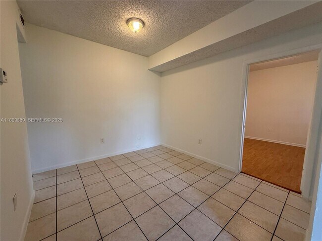 Photo - 2421 NW 96th Terrace Unit 20N