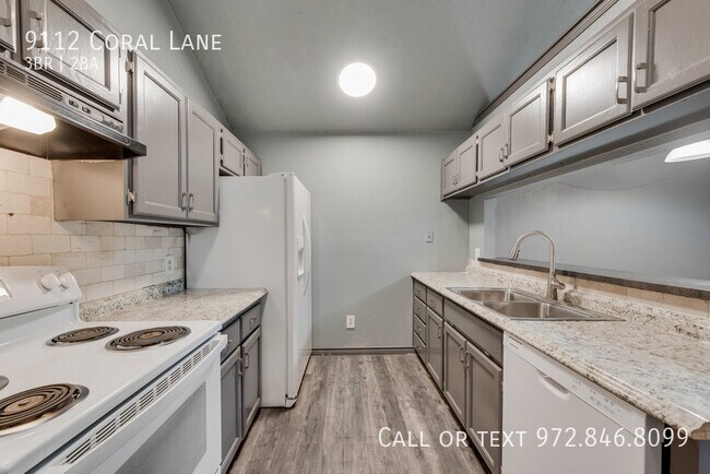 Photo - 9112 Coral Ln