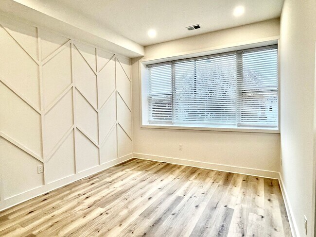 Photo - 1802 11th St NW Unidad 2A