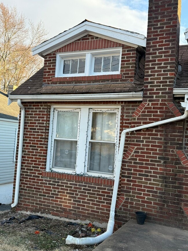 Photo - 8836 Ramona Ave