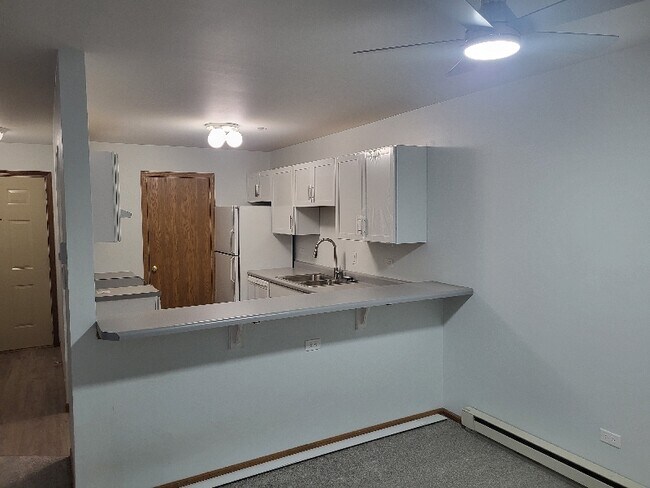 Photo - 1371 Cunat Ct Unit 1D