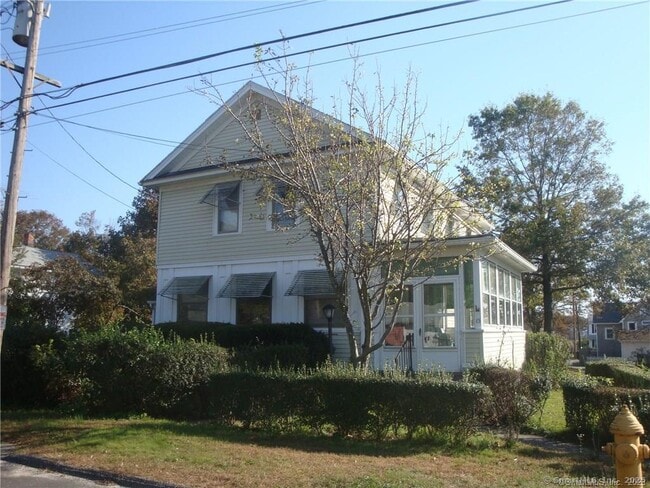 Photo - 15 Warren St House