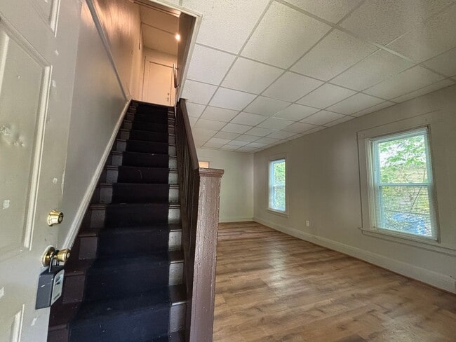 Building Photo - 86-88 Baycliff Dr Unit 86