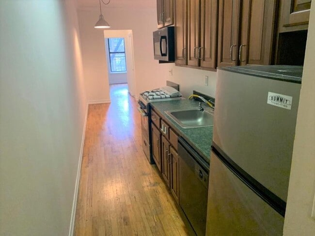 Building Photo - 2 bedroom in NEW YORK NY 10025 Unit 2B Rental