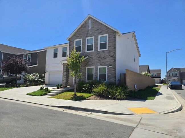 Photo - 7037 E Cornell Ave