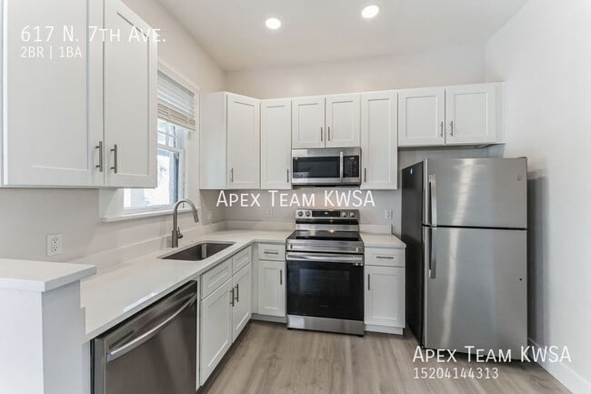 Photo - 617 N 7th Ave