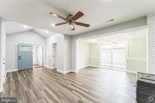 Building Photo - 1727 Forestville Rd Rental