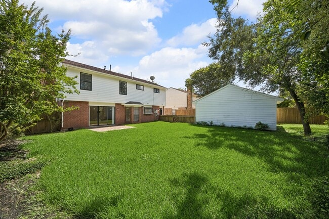 Building Photo - 15251 Kelbrook Dr