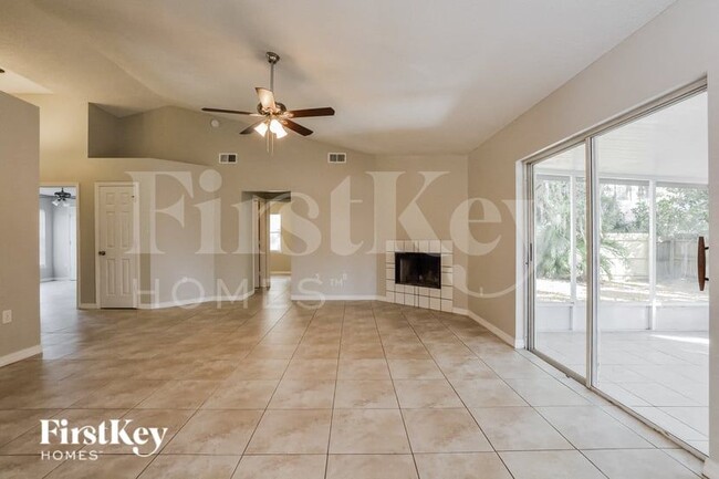 Photo - 3414 Cove Ct W