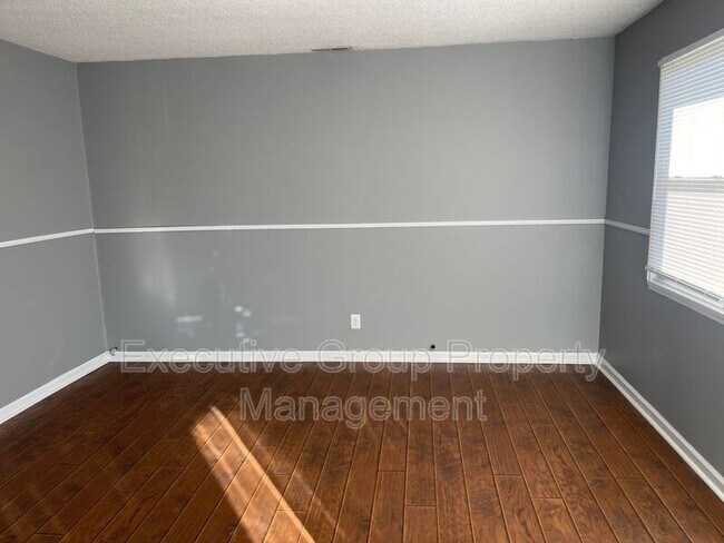 Photo - 208 Diecks Dr Casa