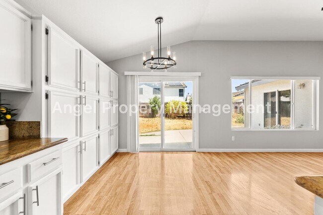 Photo - 10093 Oglethorpe Way