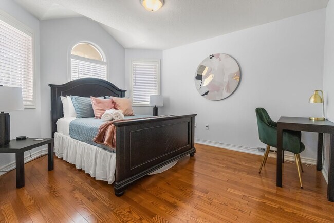 Photo - 251 Wright Crescent Unit ID1325020P