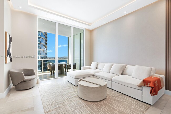 Building Photo - 15811 Collins Ave Unit 3202 Rental