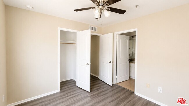 Photo - 15200 Sherman Way Unit 104