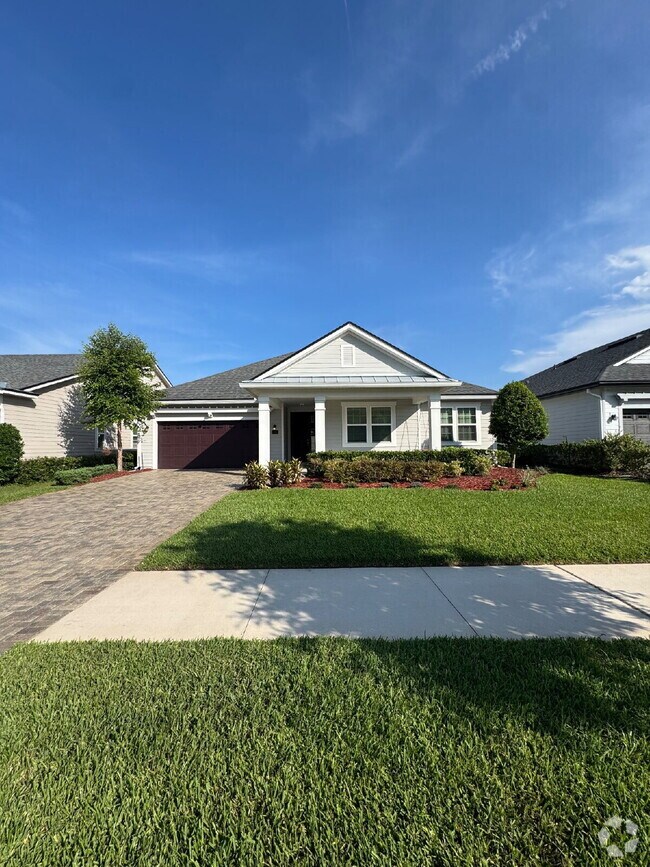 Building Photo - Shearwater, 4 bedroom 3.5 bath home for rent.