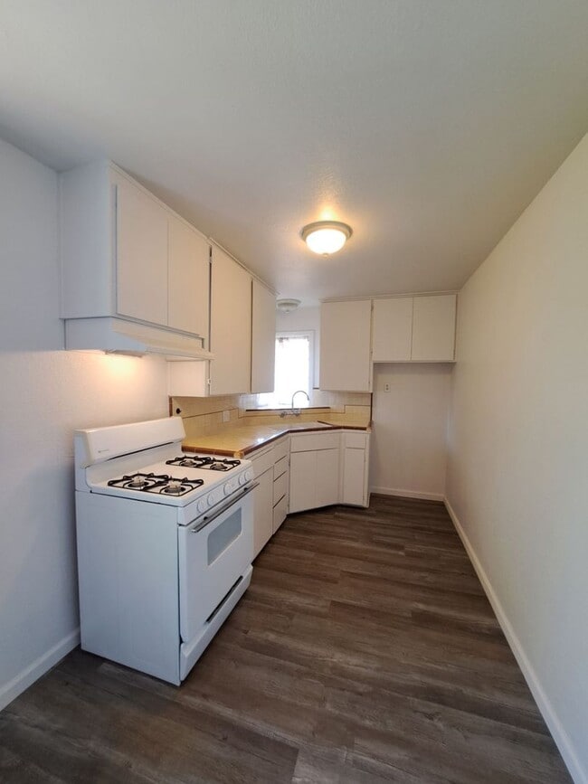 Photo - 1291-1295 N. Fruit Ave. (Duplex) Unit 1291