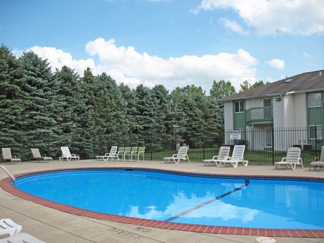 Country View Apartments
