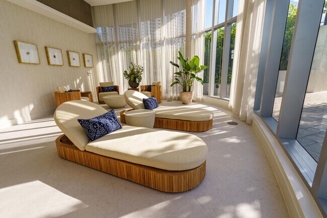 Photo - 700 NE 24th St Unit 3002