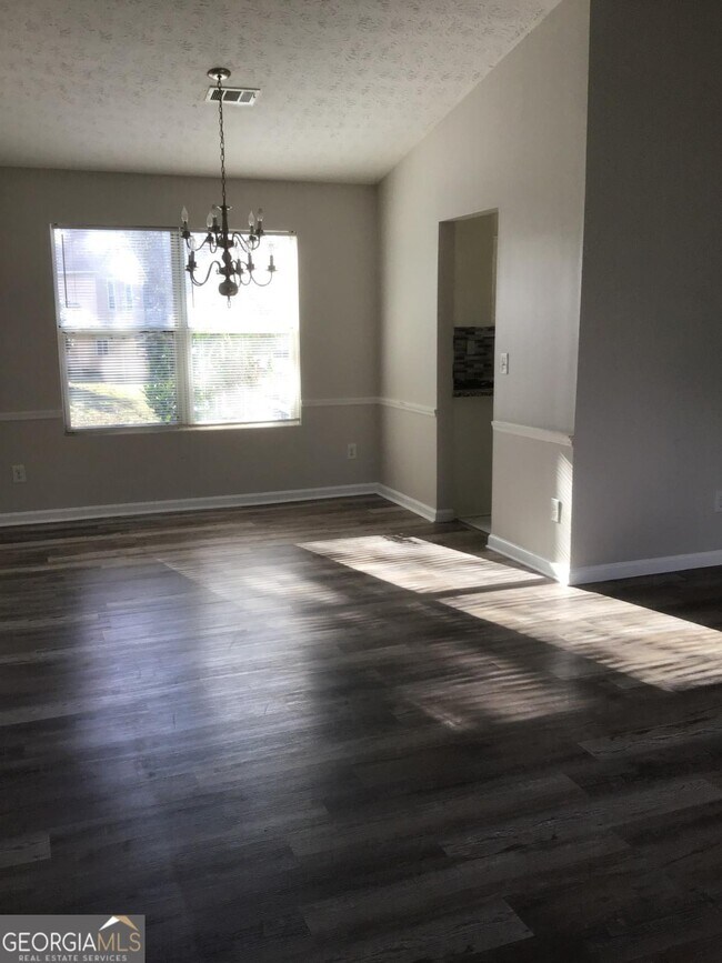 Photo - 6345 Peppermill Ln