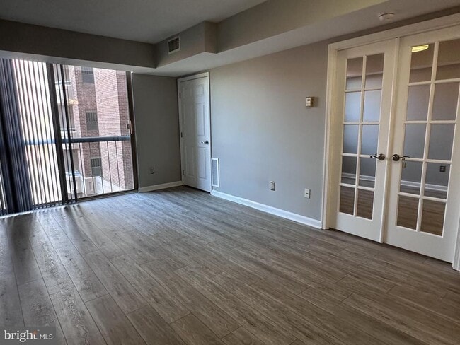 Photo - 4808 Moorland Ln Unit 501