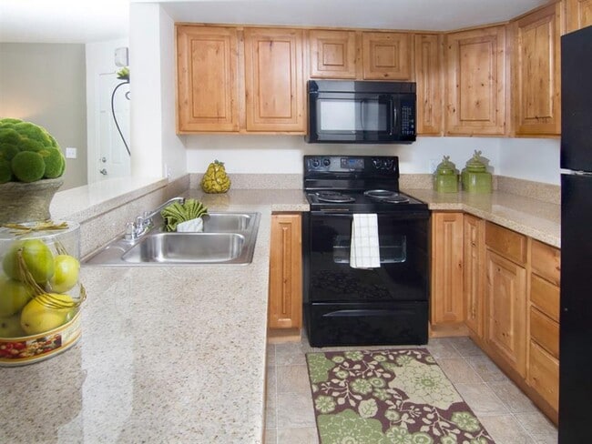 Modern Kitchen With Custom Cabinet