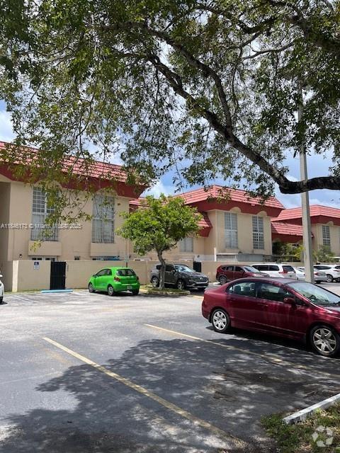 Building Photo - 10905 N Kendall Dr Unit 413 Rental