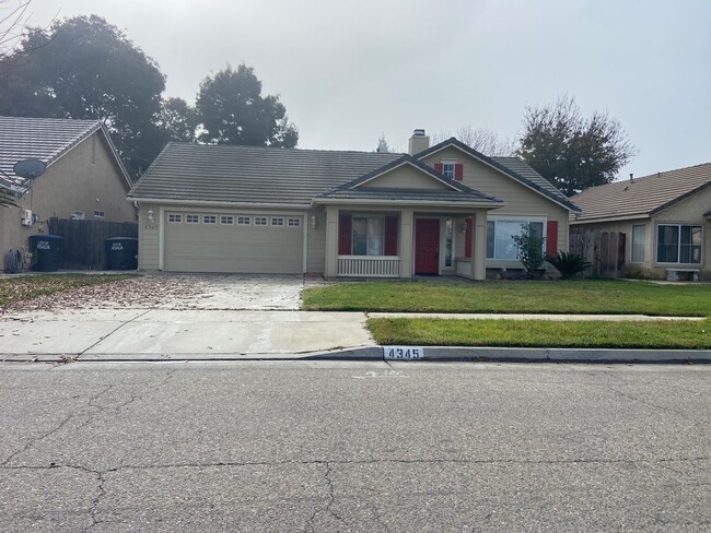 Desirable Home in SE Visalia Available Now! - Desirable Home in SE Visalia Available Now!