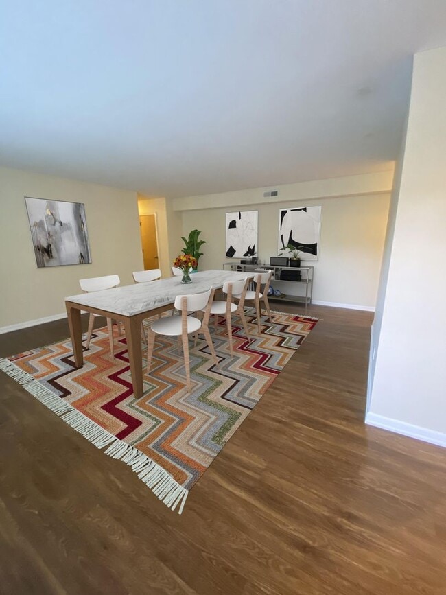 Photo - Broad Ripple Flats