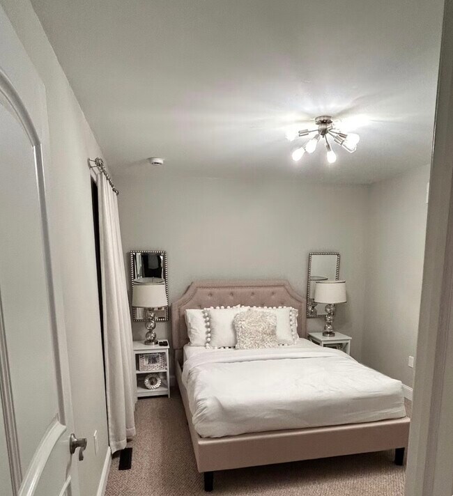 Photo - 225 Snow Shoe Ln