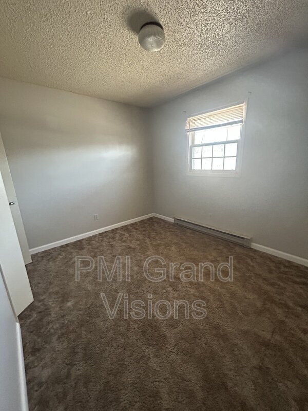 Photo - 24 W Buchanan Ave Unit 5