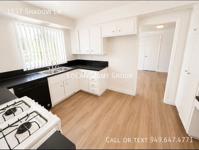 1537 Shadow Ln