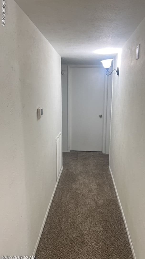 Photo - 609 Live Oak Dr