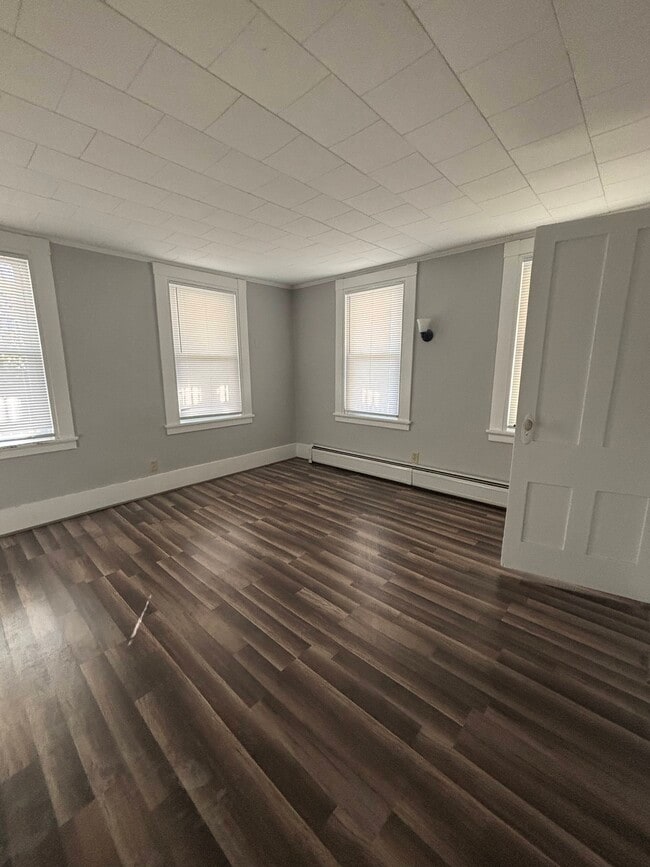 Photo - 236 Main St Unit 1