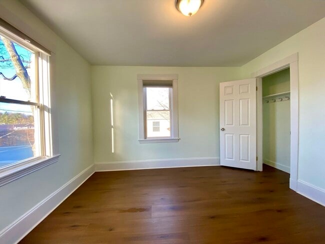 Photo - 82 Crescent St Townhome