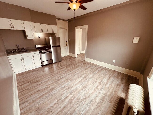 Photo - 7 W Philadelphia St Unidad 7 W Philadelphia  5B