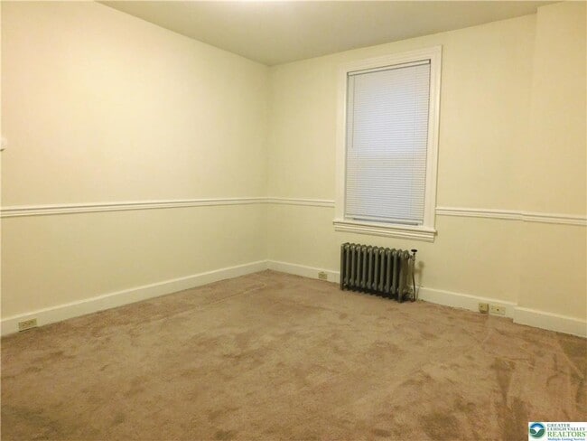 Photo - 826 Main St Unidad 2