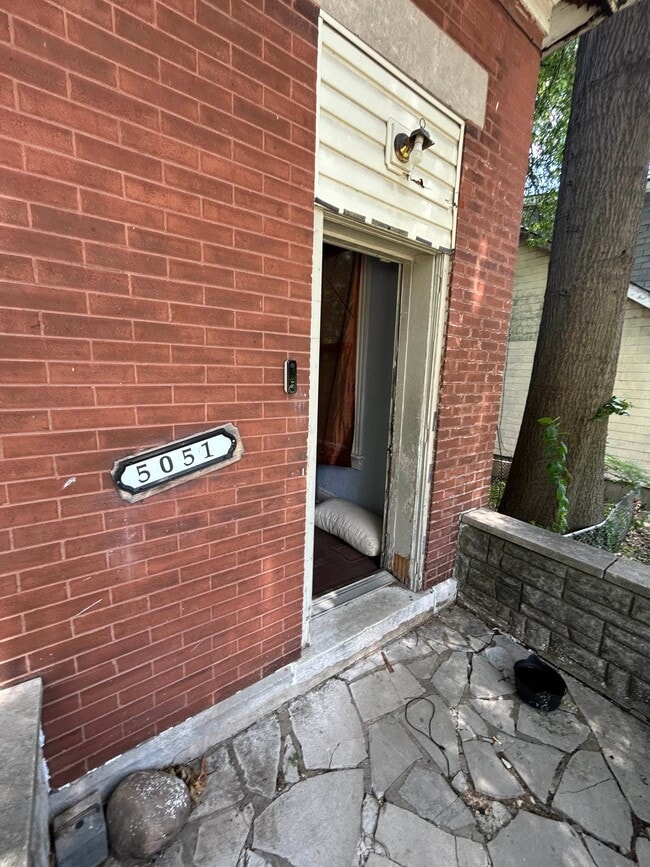 Photo - 5051 Thrush Ave