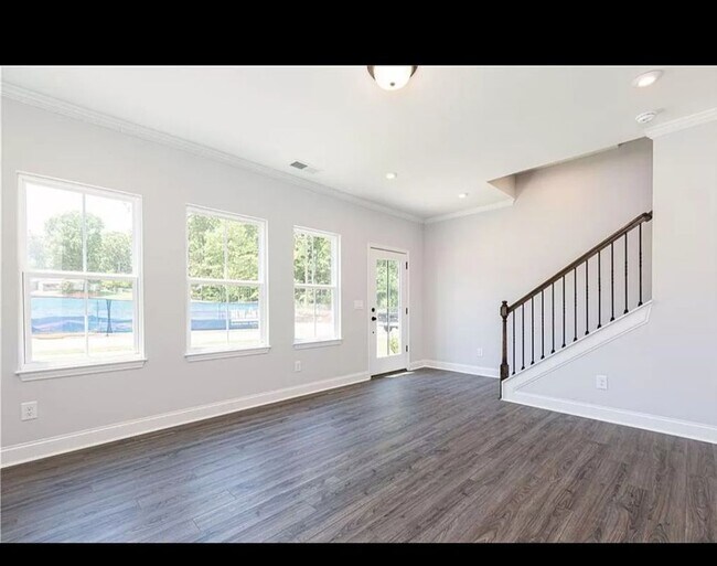 Photo - 913 Colton Dr Townhome