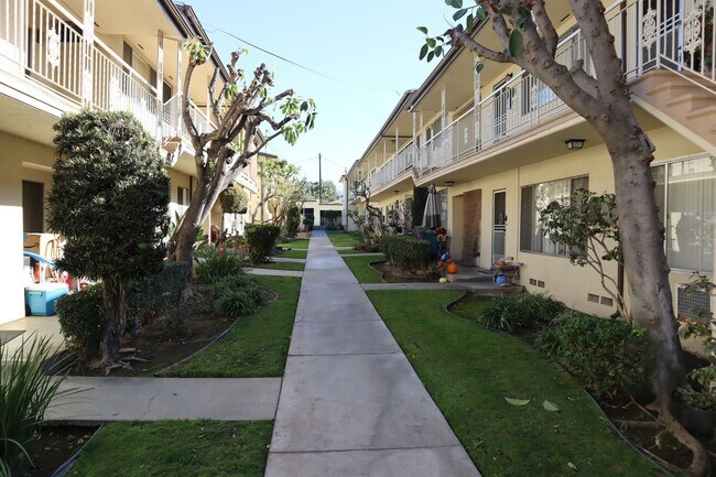 Photo - 11811 Beverly