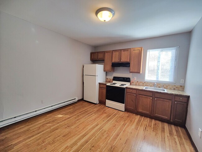 Photo - 2661 S 18th St Unit Front