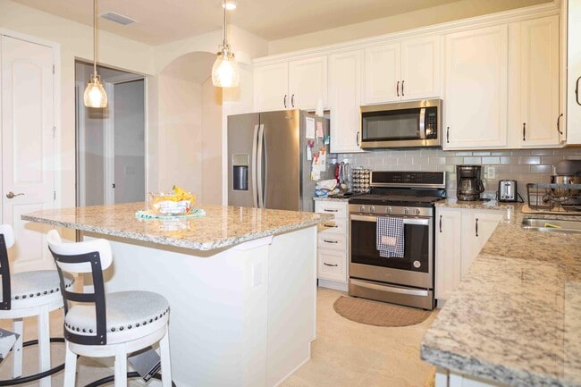 Photo - 12944 SW Vermillion Cir
